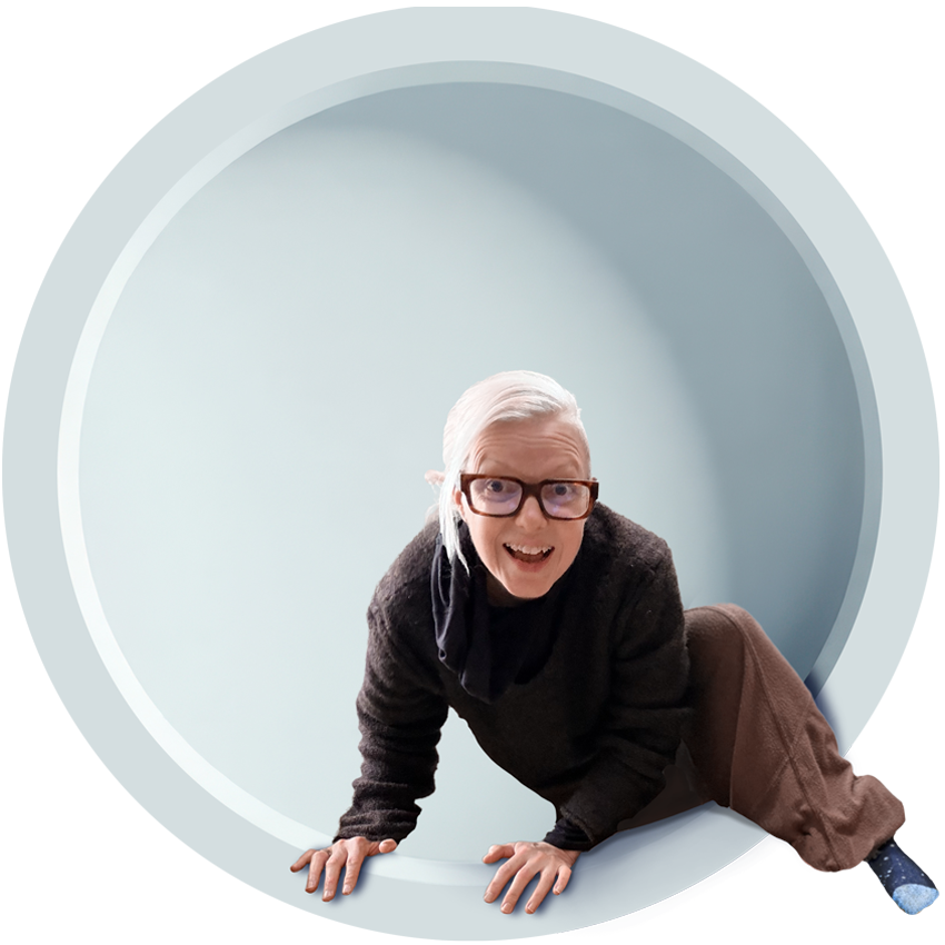 Me circle window2